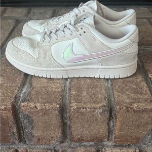 Women’s Nike Dunk
